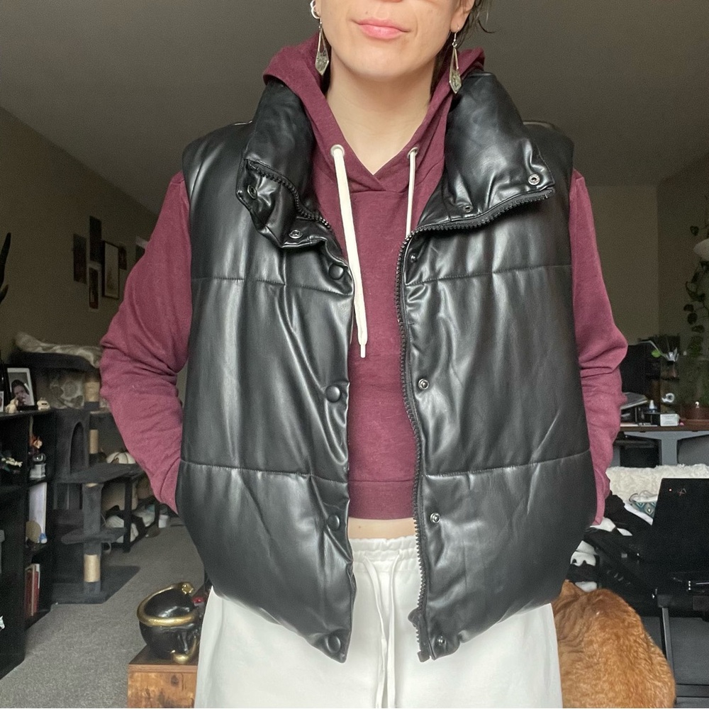 Zara Black Puffer Vest